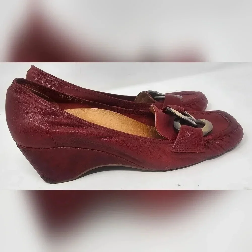Jeffrey Campbell Ibiza Last Leather Slip On Wedge Size 6.5 Blood Orange